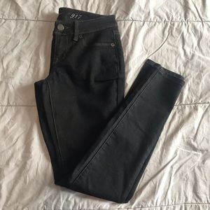 The Limited 917 Black Jeans